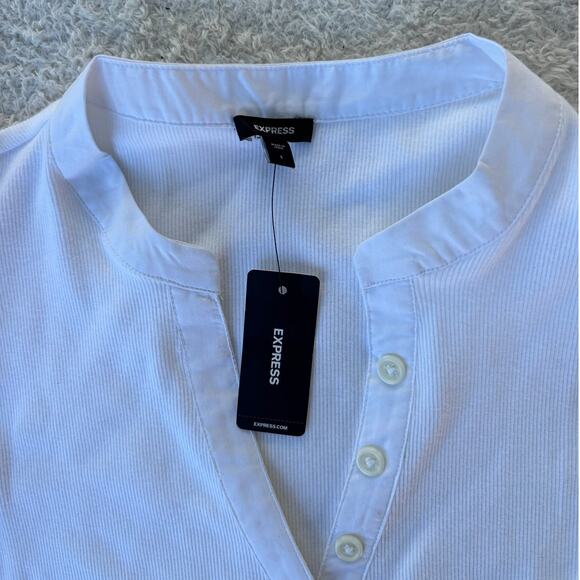NWT $55 Express Ribbed V-Neck Poplin Puff Sleeve Henley Tee - Picture 5 of 6